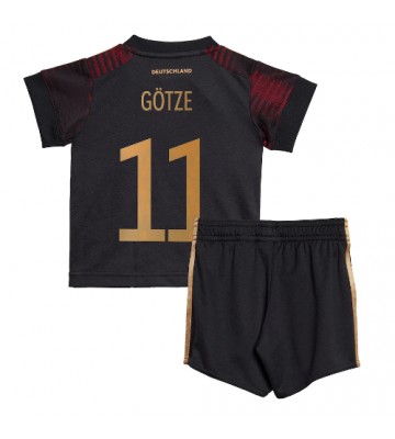 Tyskland Mario Gotze #11 babykläder Bortatröja barn VM 2022 Korta ärmar (+ Korta byxor)